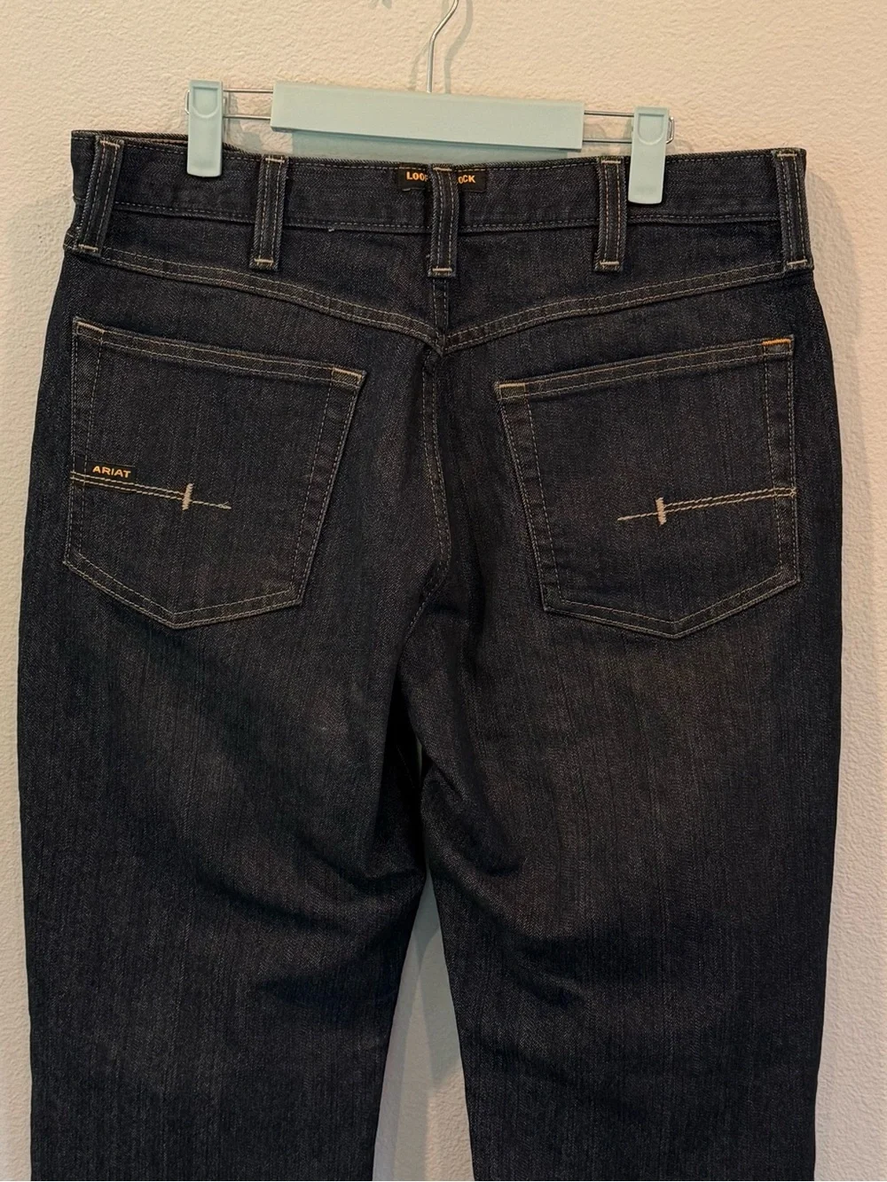 ARIAT Rebar M5 Men’s Straight Leg JEANS 34x32 Denim Workwear Loop Lock